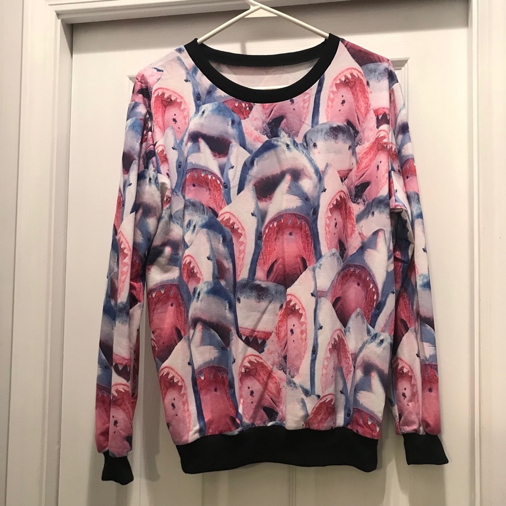 SHARK WEEK! Trippy photo print sweatshirt!